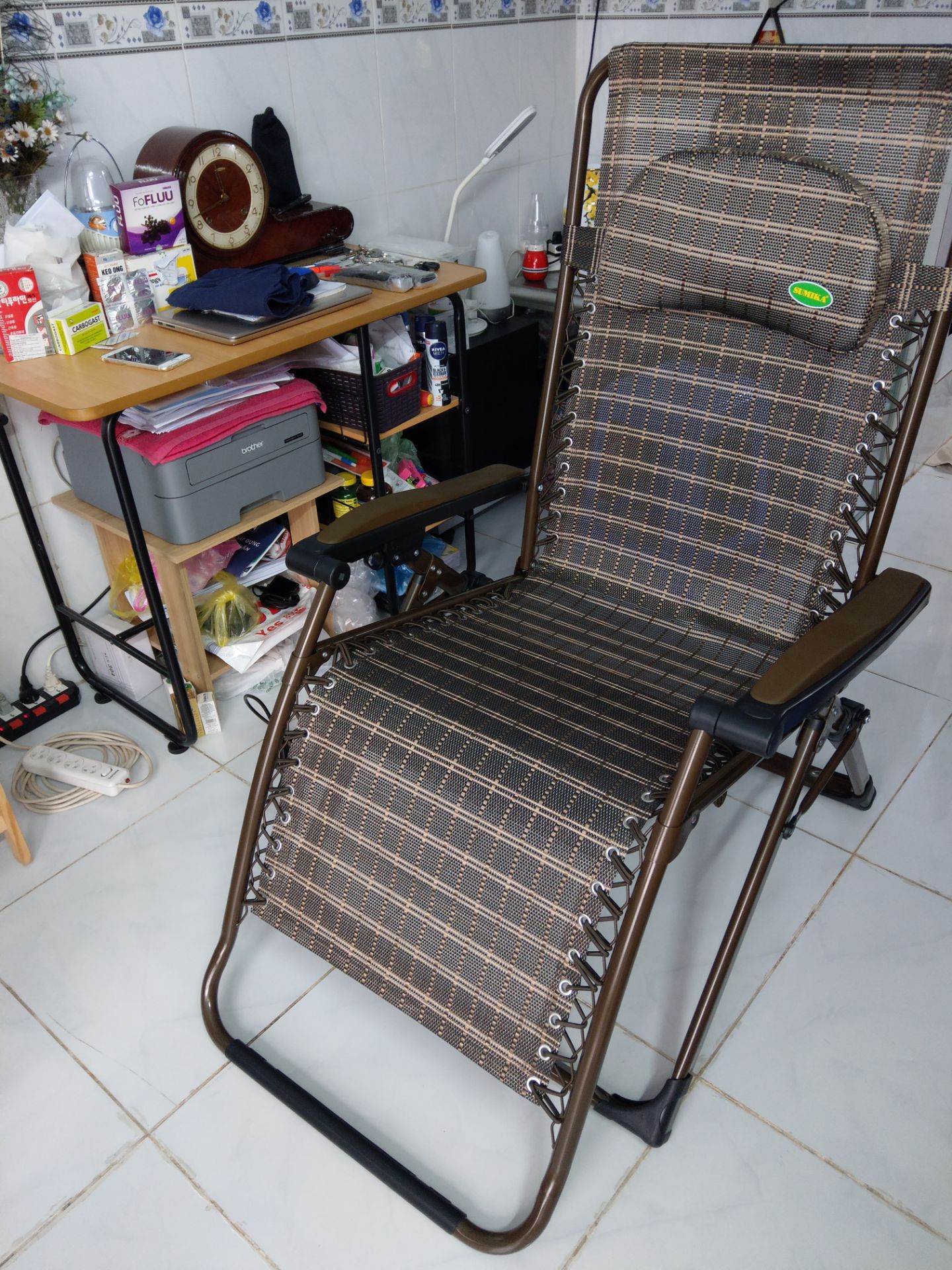 sản phẩm đẹp, chắc chắn, bề ngang rộng rãi nên ngồi và nằm rất thoải mái, tấm đỡ dạng lưới nên thoáng mát, có tờ hướng dẫn dễ sử dụng, hài lòng sản phẩm đẹp, chắc chắn, bề ngang rộng rãi nên ngồi và nằm rất thoải mái, tấm đỡ dạng lưới nên thoáng mát, có tờ hướng dẫn dễ sử dụng, hài lòng