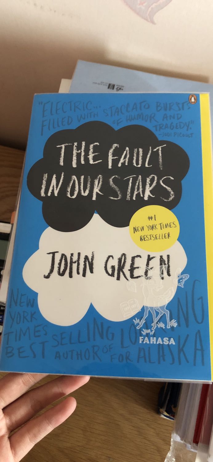 Lần đầu mình mua sách tiếng anh đọc. Mình đã có trải nghiệm rất tốt luôn, chỉ hơi thất vọng về chất lượng của trang giấy thôi, dễ bị vàng ố và k thể sd highlight hay note bút nước lên được. Lần đầu mình mua sách tiếng anh đọc. Mình đã có trải nghiệm rất tốt luôn, chỉ hơi thất vọng về chất lượng của trang giấy thôi, dễ bị vàng ố và k thể sd highlight hay note bút nước lên được.