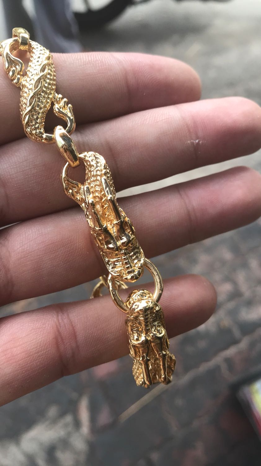 Đã mua 2 cái rất giống trên hình.......!!!!!!!!!@@@@@@@@