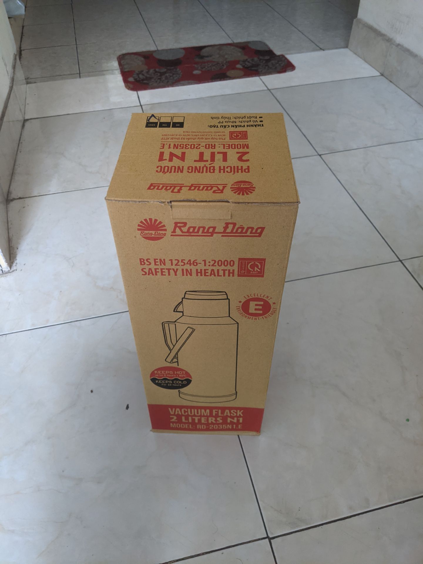 đơn hàng giao nhanh, đóng gói cẩn thận. Sản phẩm nhìn rất vừa í