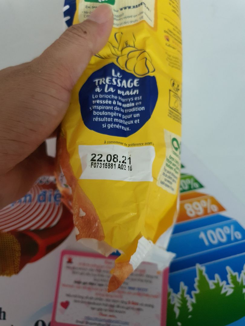 liên hệ cửa hàng không được. liên hệ tiki đổi hàng vẫn không thấy thu hồi