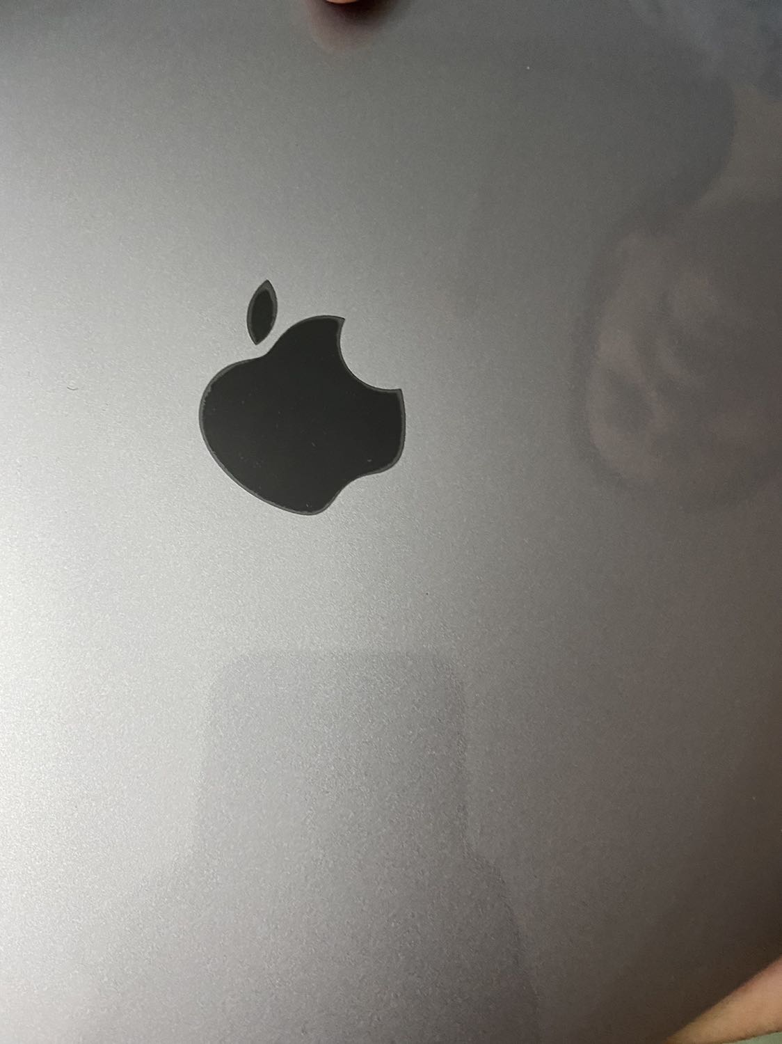 Giao hangg nhanh, đóng goid cẩn thận, bàn phím kích thước phù hợp với macbook