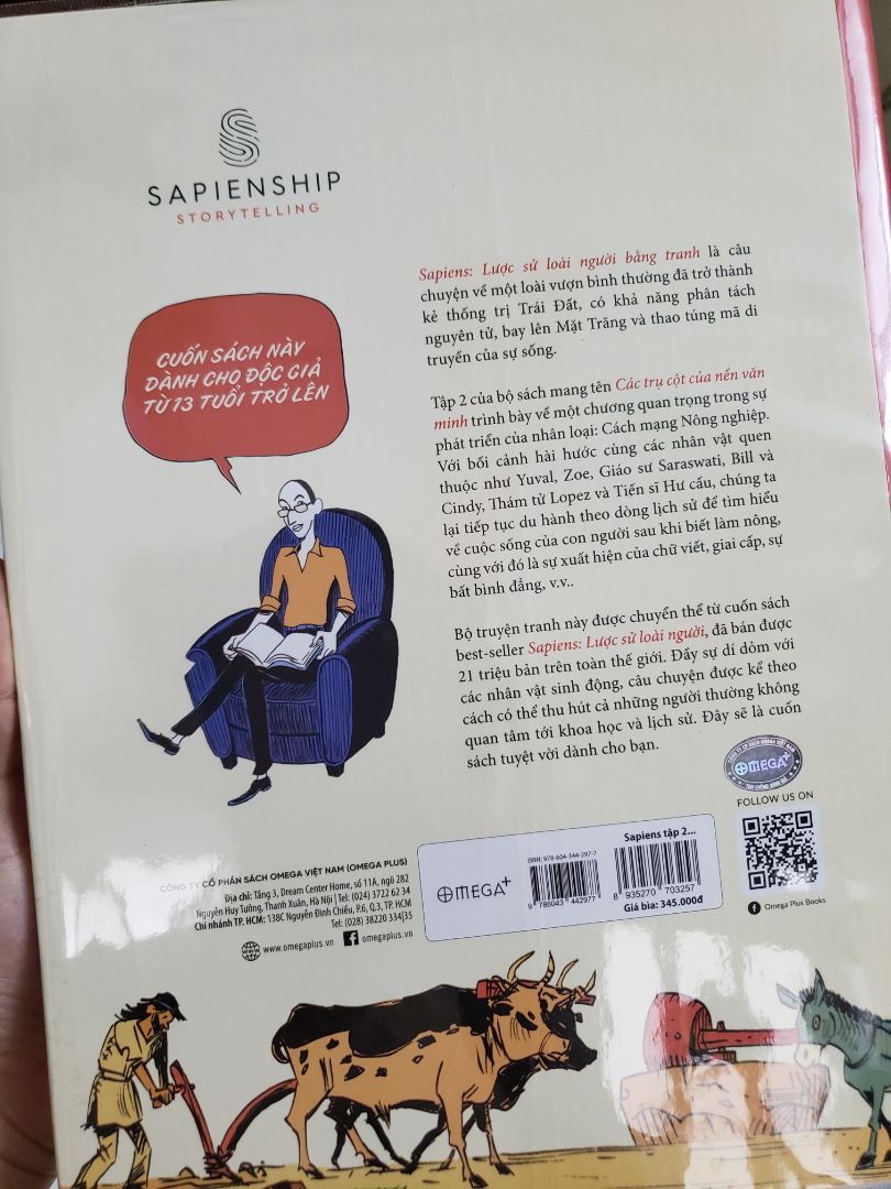 Đã mua tập 1 rồi thì rước liền tập 2 ngay khi sale là lẽ đương nhiên.
Vẫn như tập 1 có đính kèm các bookmark là nhân vật trong sách trông rất xinh. độ dày và nặng cũng tương đương quyển 1. 
Tiki now giao nhanh và nguyên vẹn giúp mình có thêm trải nghiệm trọn vẹn với sách.