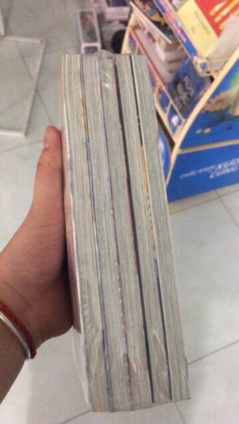 Mình quyết định mua sản phẩm vì con ỉ ó nhà mình sau khi chơi dới mấy má hàng xóm nhiều ve cũng đã bị lây ve. Cho nó uống xong thì k có công dụng liền mà phải chờ 1-2 tuần sau. Nói chung ngon lành.