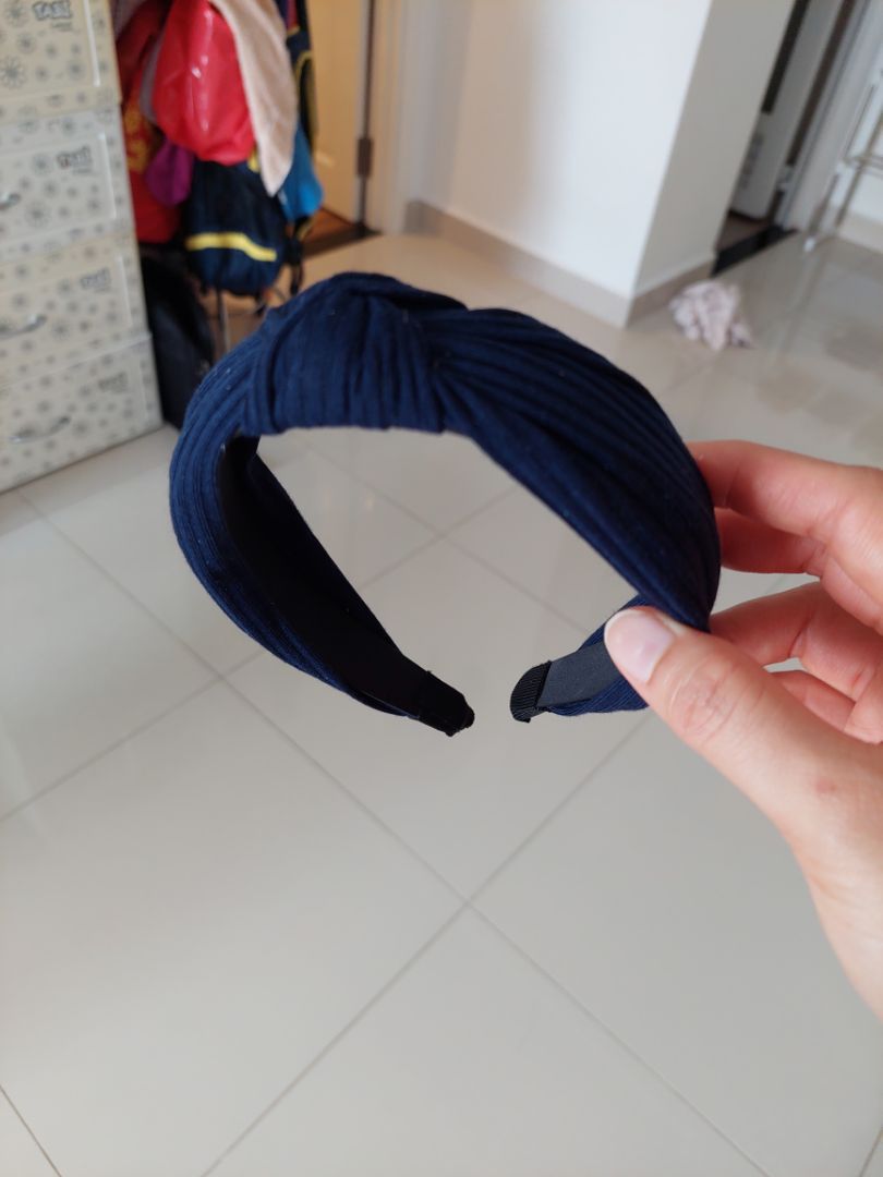 cài tóc đẹp, chắc ôm đầu