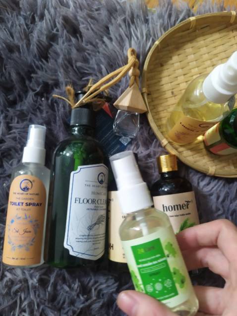 Mua 50ml mà xài lâu hết ghê, khử mùi cũng tốt 9/10