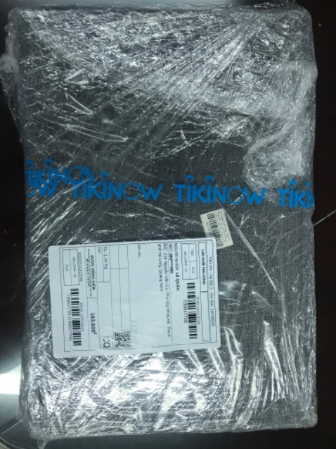 Giao hàng đảm bảo đúng thời gian,đóng gói cẩn thận.sơ bộ thì thấy mẫu mã đẹp và hợp lý so với mức giá của shop đưa ra.shipper thân thiện
Còn về chất lượng sẽ đánh giá thêm sau