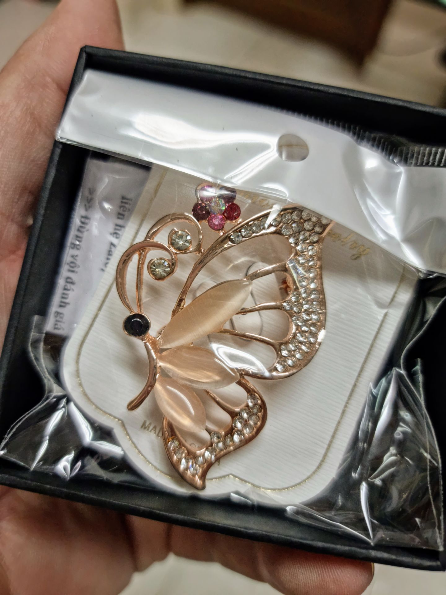 Hàng đẹp như hình, đóng gói cẩn thận. Sẽ tiếp tục ủng hộ shop.