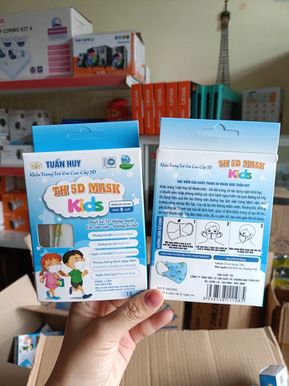 mấy bữa trước mua chai 85k nhận hàng xong ngày hôm sau định vào mua giá 99k èo ơi nhanh thật