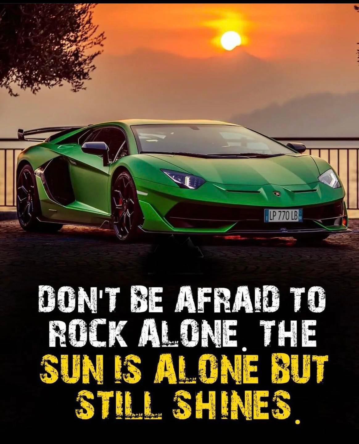 Giá cả hợp lí, phải chăng, chất lượng trung bình. Giao hàng nhanh, đóng gói cẩn thận, sản phẩm còn nguyên vẹn. Shipper ok.