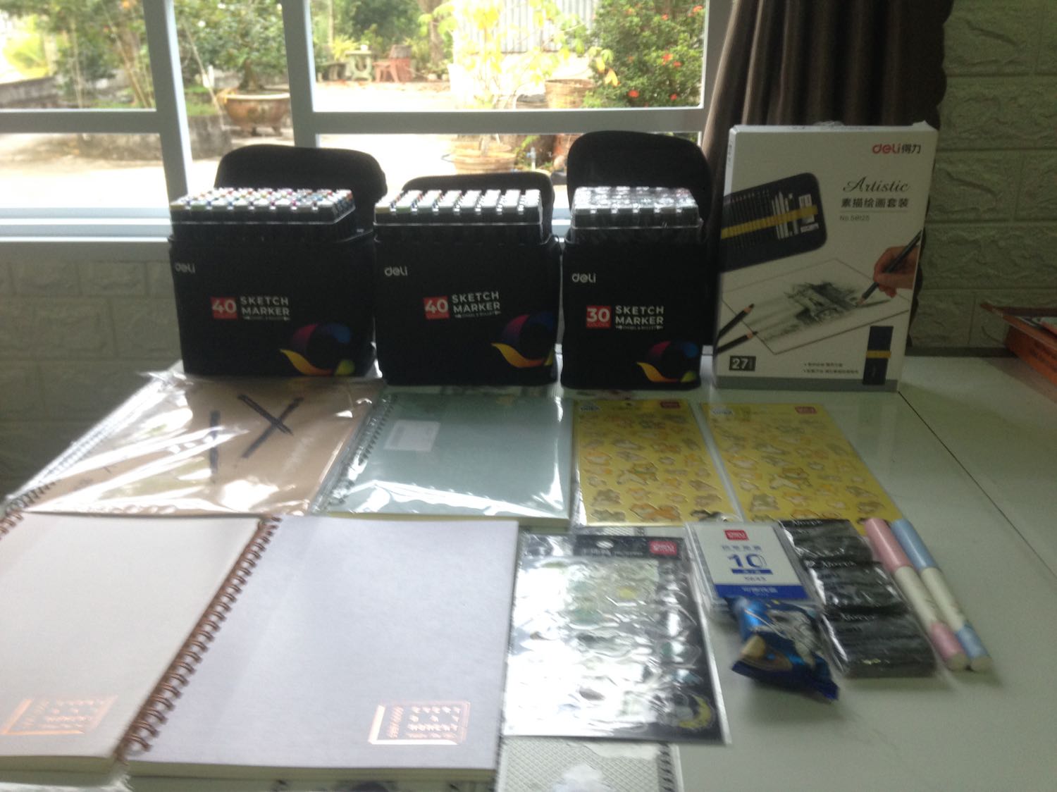 Mực đẹp nhưng hiểu nhạt bù lại khá tiện lợi nếu Sài lâu khuyên mn nên mua hộp 100 ống mực Mực đẹp nhưng hiểu nhạt bù lại khá tiện lợi nếu Sài lâu khuyên mn nên mua hộp 100 ống mực