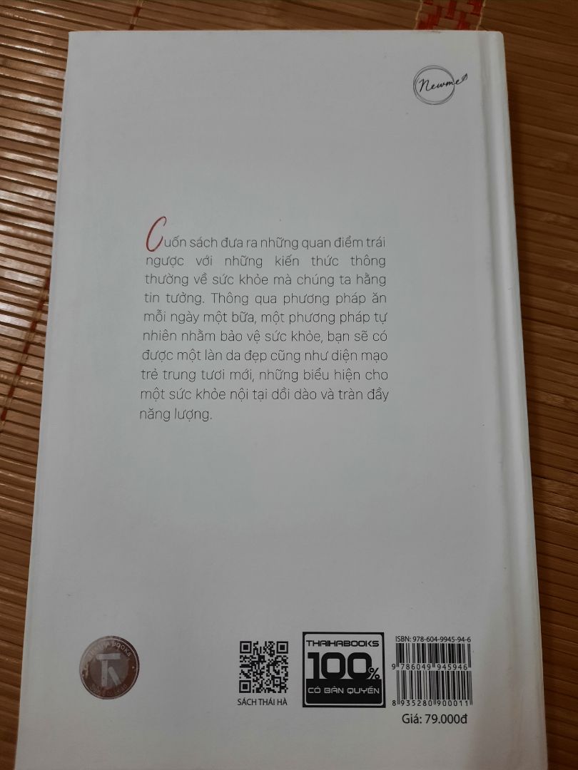 Sách mới đẹp. bìa cứng rất sịn. giao hàng nhanh, đóng gói cẩn thận. mình đang nghiên cứu nội dung nhưng thấy khá hay.