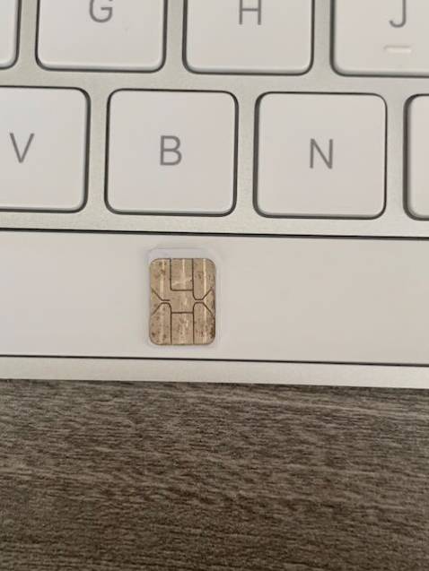 Mua của shop 3 lần, lần đầu sim viettel dùng rất ok, lần 2 sim mobi cũng rất ok, lần 3 mobi tuần đầu dùng ok nhưng giờ thì sim không nhận nữa (iPhone) Mong được shop hoặc Tiki Care hỗ trợ

Cập nhật: đã nhận đc sim mới dùng ngon lành cành đào