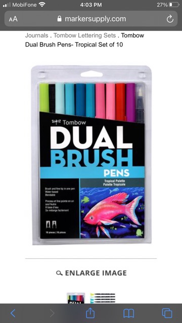 Tôi đặt hộp bút Tombow kiểu Retro, nhưng khi nhận được lại là hộp màu khác. Đặc biệt còn bị dán đè lên kiểu bút rồi viết thành Retro theo đơn của tôi. Tôi đã search dòng bút Tropiccal của Tombow thì thấy các màu bút trong đó cũng khác. Như vậy cửa hàng này đã cho bút khác vào một cái hộp và lại dán đè lên để đánh *** khác hàng. Tôi đã đọc được nhận xét của một khách hàng trước về hiện tượng này, nhưng tôi nghĩ chỉ nhầm gì đó, đến giờ có thể khẳng định đây là hành động cố ý