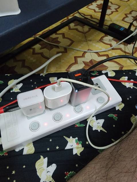 Sản phẩn được đóng gói kĩ càng. Sử dụng rất tốt giống như quảng cáo. Thời gian giao hàng nhanh.