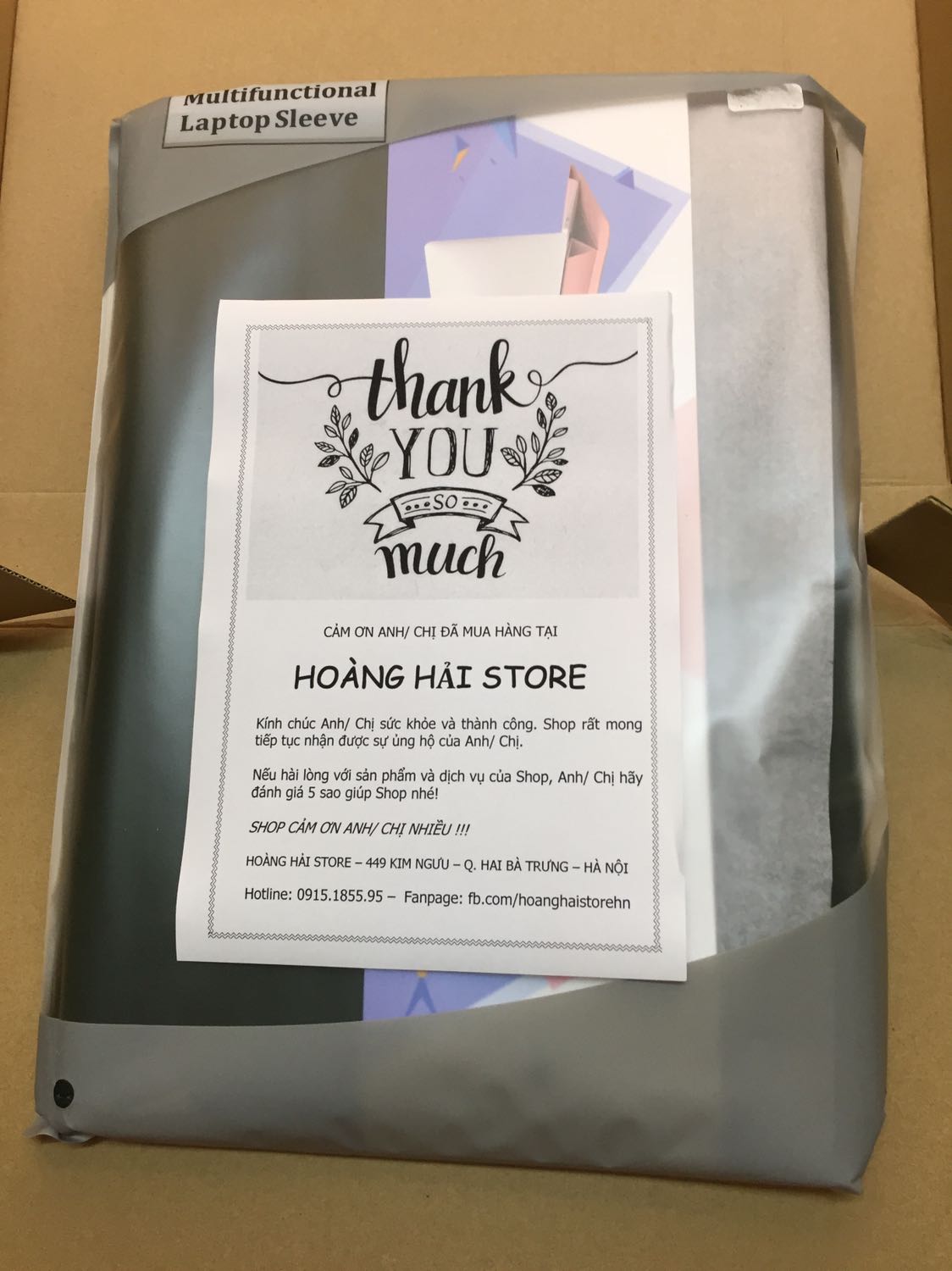 Sản phẩm đẹp nhưng cần thời gian kiểm chứng. Shop tư vấn tốt. Con này dùng cho các dòng ultrabook hoặc Mac Air. Máy mình Del Ins 7415 là vừa khít .