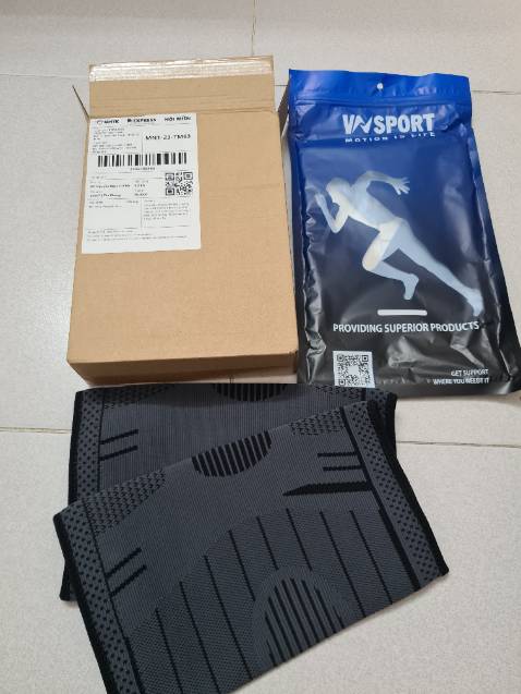 Đóng gói cẩn thận ,đúng sản phẩm ,giao hàng nhanh chỉ một ngày là nhận được .Shop rất uy tín tôi đổi size lớn hơn ,shop giải quyết chỉ một ngày tôi đả nhận được hàng đổi trả. cám ơn shop