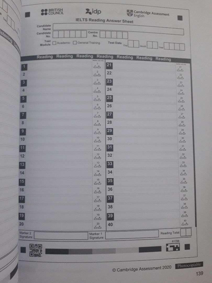 Sách in chất lượng, có mã QR để làm bài Listening rất tiện mình thích nhất điểm này, nội dung sách thì không có gì bàn cãi, luyện thi IELTS là phải mua bộ Cam rồi. Bộ Cam cũng là nguồn ra đề của Bộ và các giáo viên, các bạn trung học cũng nên tìm hiểu nha.