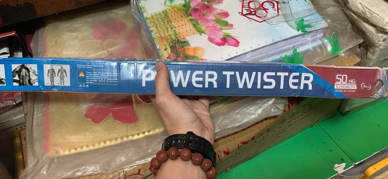 Bao bì chắc chắn, cây rất mới, rất cứng cáp. Loại này phải dùng cho người nào chuyên tập gym rồi mới bẻ nổi. 50 kg rất cứng