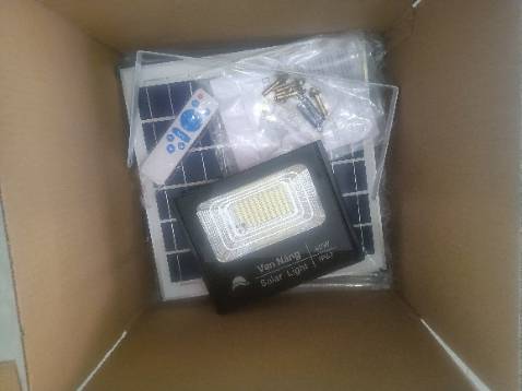 Hàng thương hiệu nên sản phẩm tốt, đúng công xuất, đèn sáng, đóng gói kỹ, hộ trợ kỹ thuật nhanh nếu lần đầu mua chưa biết lắp đặt như mình, đáng mua nhe mọi người.