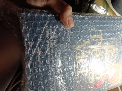 Sách rất hay, đáng để mua. Shop đóng gói sản phẩm rất tốt.