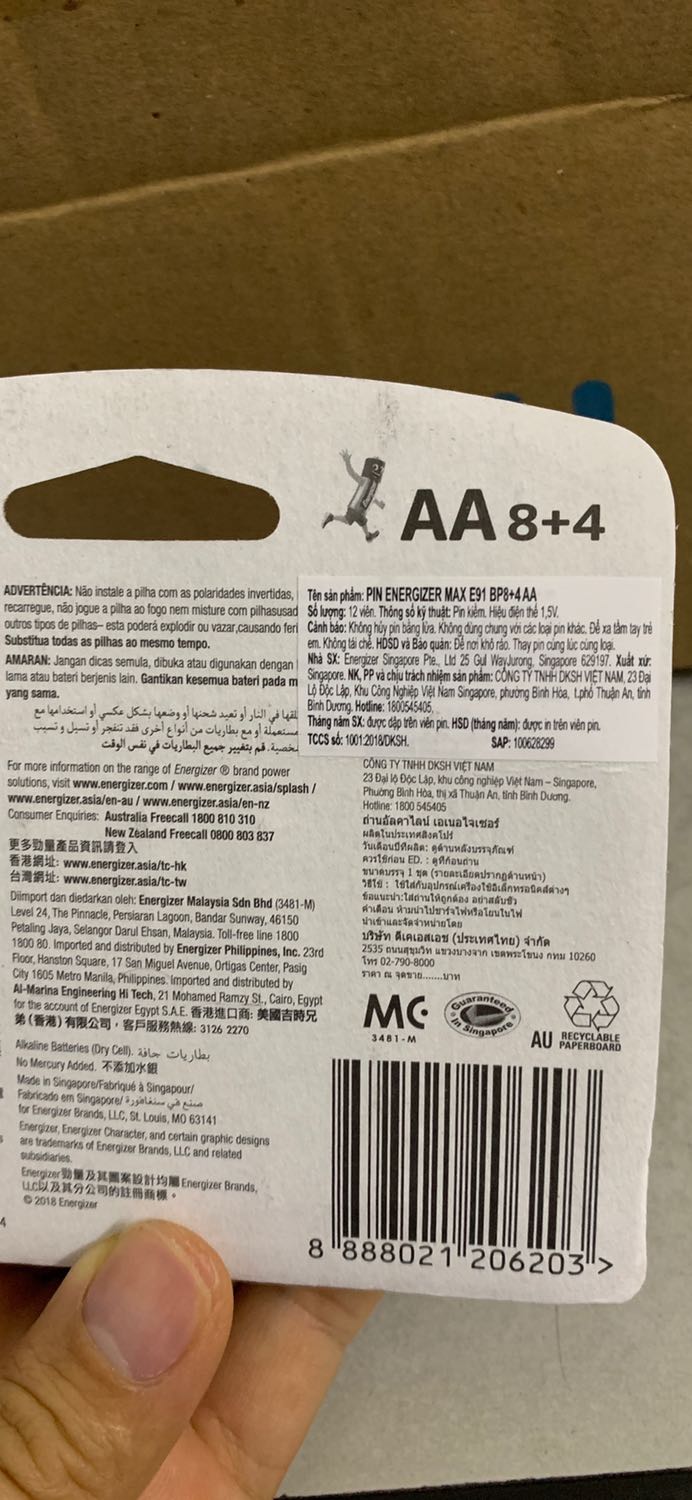 Mua ở đây giá tốt hàng chuẩn lại còn có kèm hộp đựng để bảo quản đỡ bị rơi . Quá ok Mua ở đây giá tốt hàng chuẩn lại còn có kèm hộp đựng để bảo quản đỡ bị rơi . Quá ok