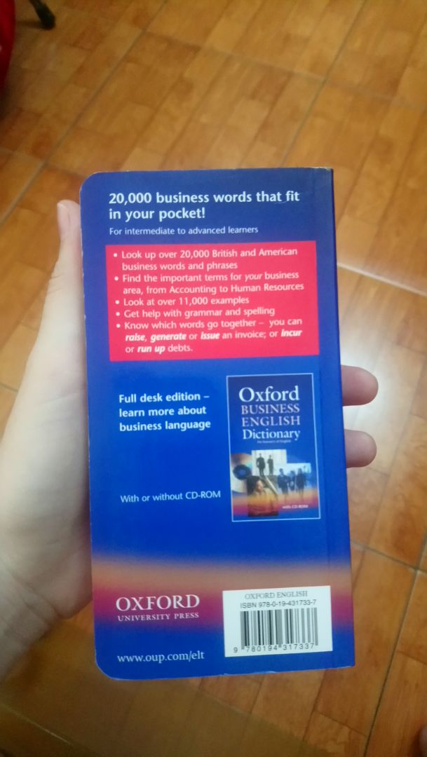 Sách không mới 100%, hơi có dấu gấp mở sách và nhăn nhẹ