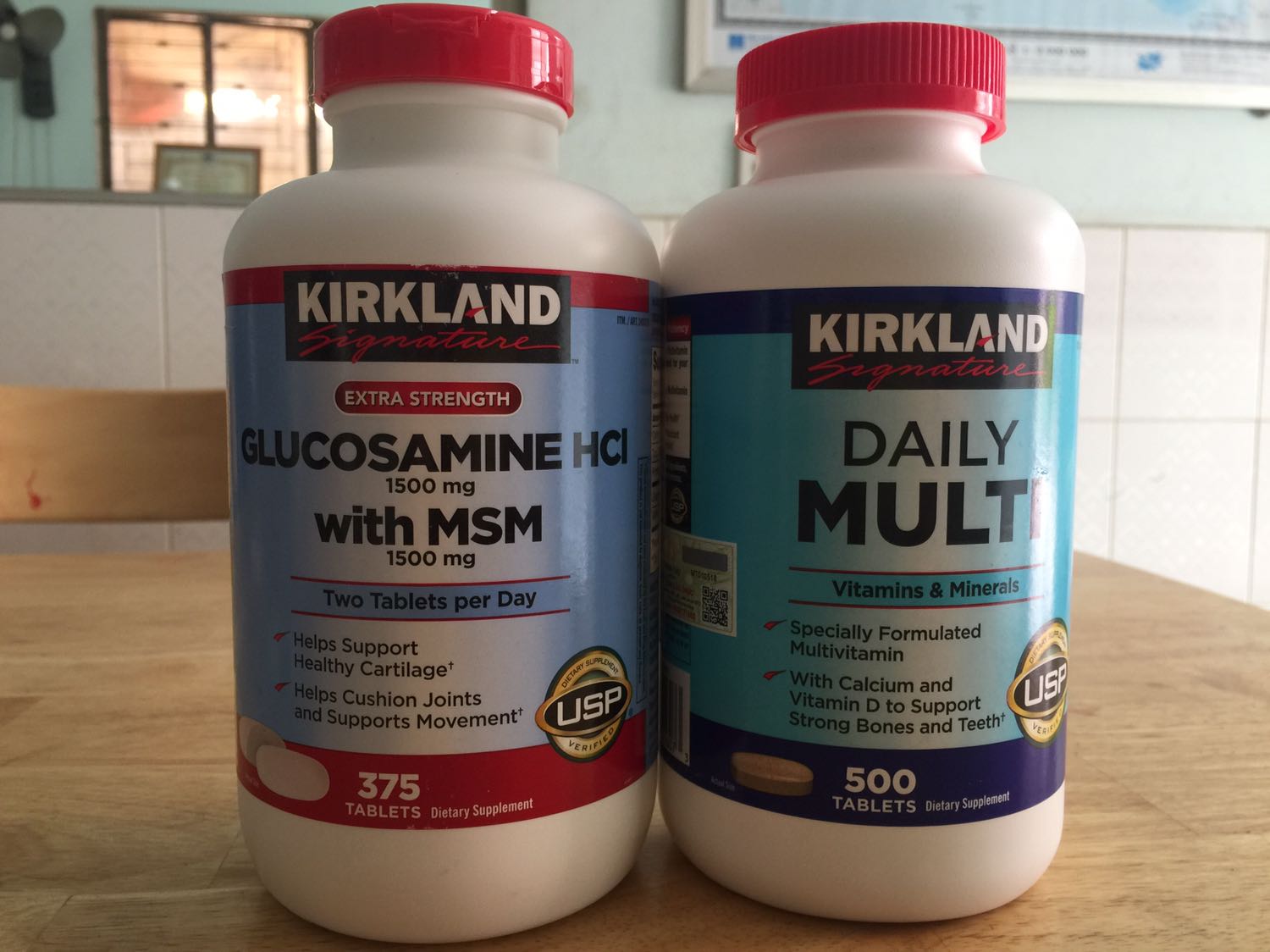 Giáo hàng nhanh. Cảm quan tốt, viên thuốc đẹp. Có chữ Việt hướng dẫn, có thông tin nhà sản xuất và nhà nhập khẩu. Thanks shop.