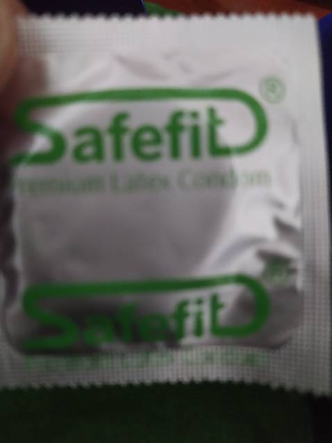 Bộ dụng cụ dùng rất chính xác rất hữu ích rất tiện lợi mở các thiêt bị của nhà bếp đến mắt kính rất cảm ơn shop đã bán cho em xài sản phẩm chất lượng thế này em xin chân thành cảm ơn ạ các bạn mua ủng hộ shop nha