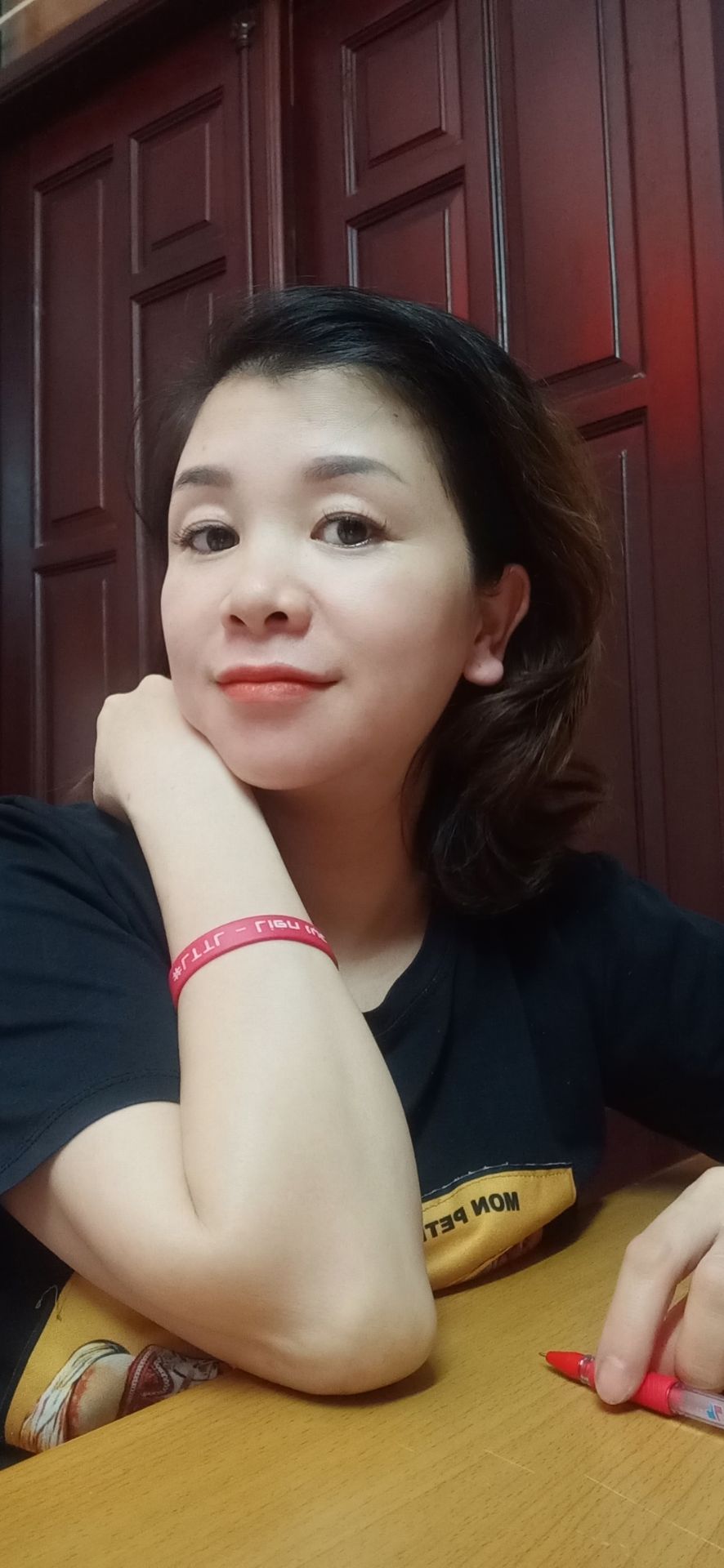 phụ nữ hãy đọc cuốn này để làm chủ cuộc sống và hạnh phúc nhé...sách rất tuyệt mình áp dụng được rất nhiều từ tâm huyết của tác giả.. Cảm ơn ông người đã giành thật nhiều tình yêu cho phụ nữ á đông và phụ nữ vn...