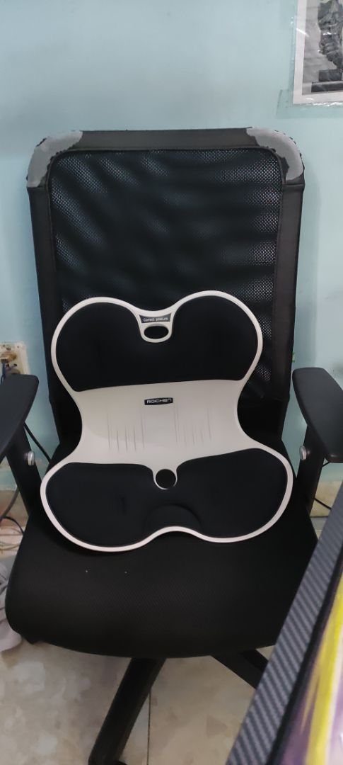 sau khi vợ mua ngồi dc 1 tuần *** thử thì quá đáng đồng tiền bát gạo, vì nếu để bệnh rồi, thì cái giá phải trả nó đắt hơn mua cái ghế này để phòng bệnh! thế là mua thêm 2 cái cho 2 cha con ngồi