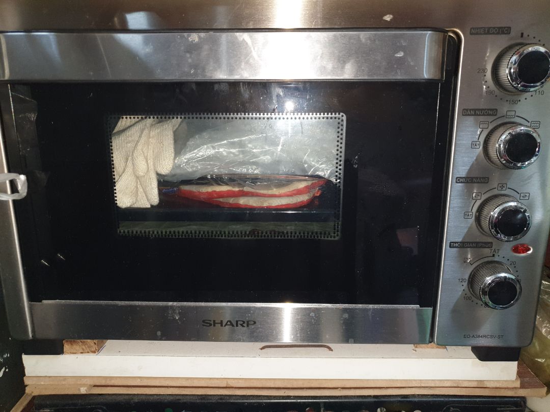 Sản phẩm chắc chắn,phụ kiện chất lượng dày dặn, có đèn chiếu, r nút chức năng cơ