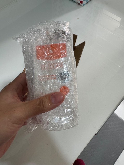 Đã mua rất nhiều lần của shop. Giao hàng nhanh, đóng gói cẩn thận, hàng còn nguyên seal chính hãng