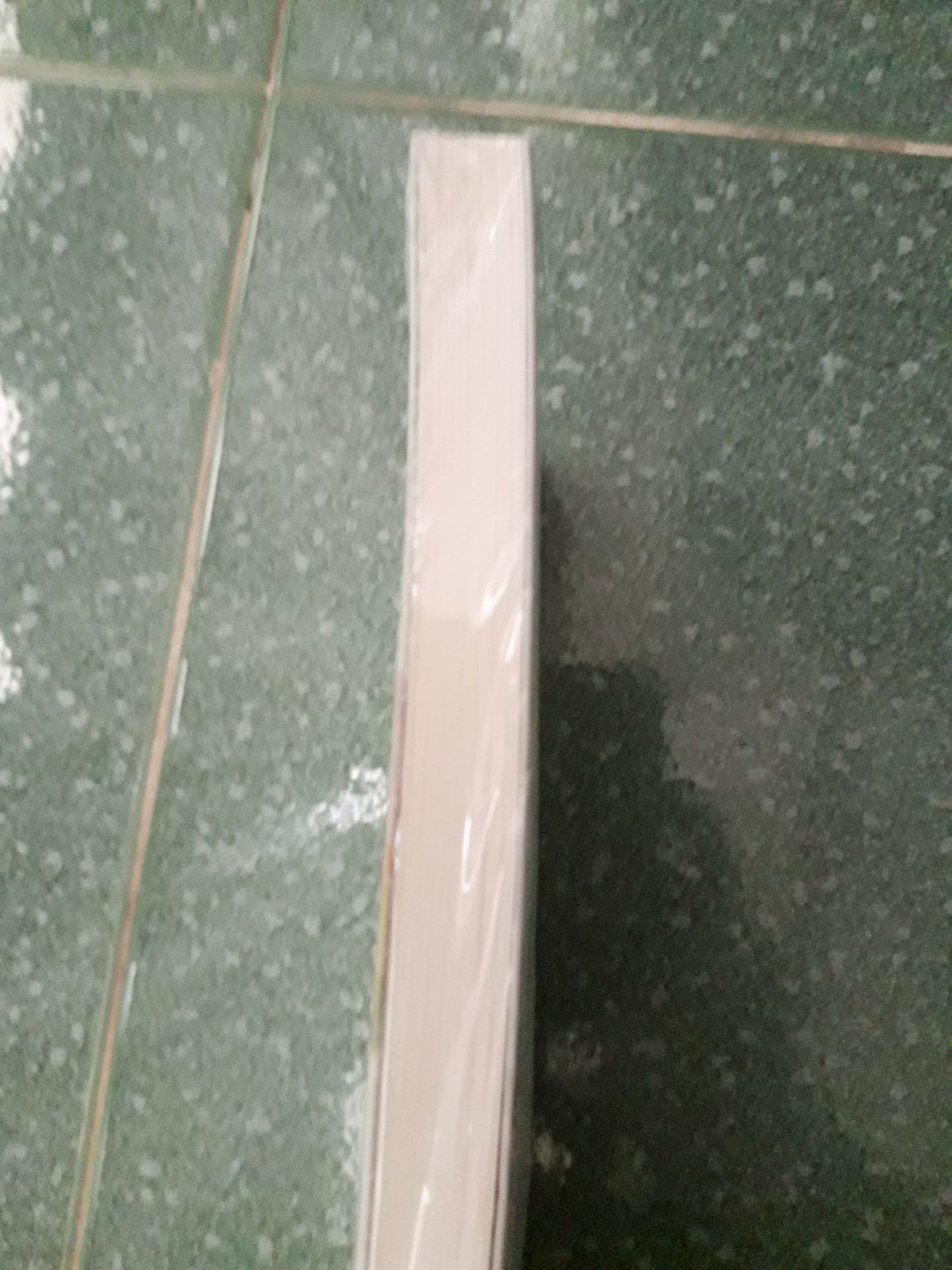 sách mới còn màng co. Mua đc giá giảm rất thích ❤❤