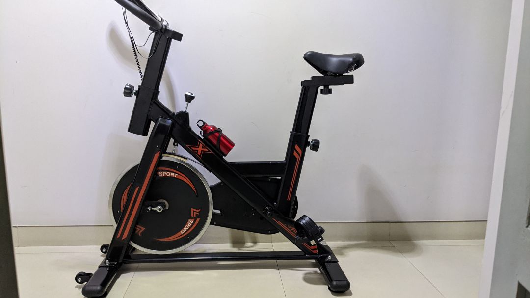 tem bị rách vài chỗ, còn lại tương đối ok. tem bị rách vài chỗ, còn lại tương đối ok.