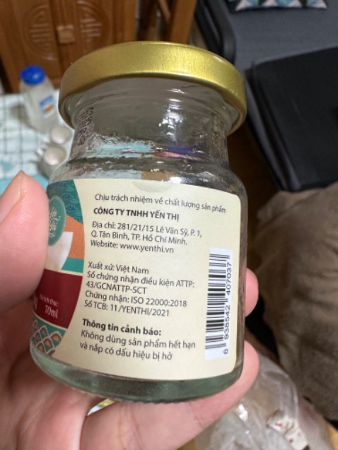 Đóng gói chắc chắn, yến 30% thấy khá đặc, có thêm chút đường thấy cũng dễ uống, thêm túi dễ tặng quà .