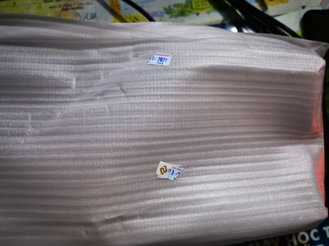 shop phản hồi nhanh, nhân viên tư vấn nhiệt tình, sản phẩm tốt nhưng dán tem bảo hành sai cách. shop phản hồi nhanh, nhân viên tư vấn nhiệt tình, sản phẩm tốt nhưng dán tem bảo hành sai cách.
