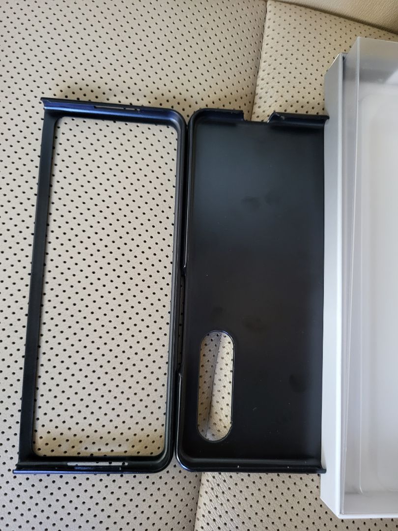 *** đảo, treo đầu dê bán thịt ***. Làm ăn kiểu này khó mà thành công nghe shop