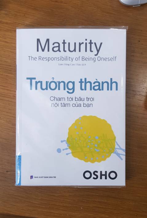 Sách in ấn rõ nét, giao nhanh, đóng gói cẩn thận. Nội dung sách có nhiều ý tưởng suy nghĩ mới, lạ, nhưng mình không thấm cũng như đồng cảm được hết. Giọng văn của tác giả cũng có phần lặp lại.