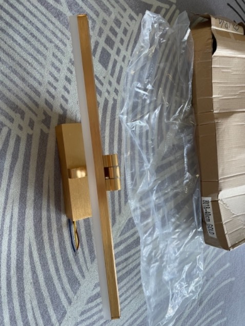 Đèn soi tranh - Đèn rọi gương DIFIT kiểu dáng sang trọng, tinh tế - 3 chế độ ánh sáng = đẹp, dễ lắp, giá hơi cao !