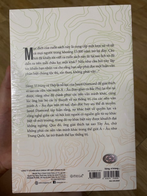 Đã nhận hàng, hàng giao rất nhanh và bọc cẩn thận, sách mới