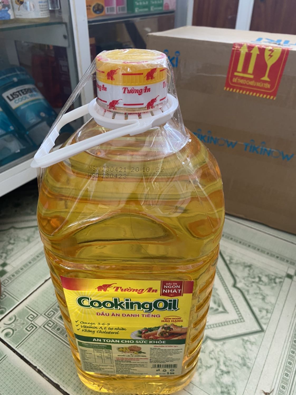 Shop đóng gói sản phẩm kĩ, hạn sử xa. Sẽ ủng hộ shop dài dài.