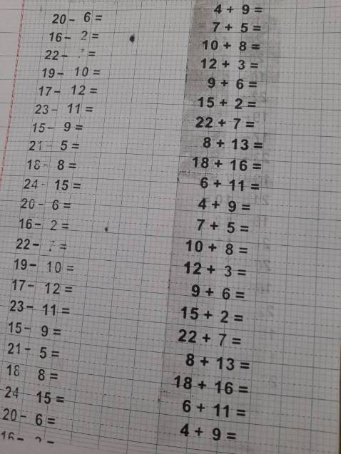 Điểm cộng trước tiên là shop giao nhanh gói hàng cẩn thận thậm chí đường băng keo cũng thẳng:))
Khui xong thì mình khá bất ngờ về sản phẩm nhận được, rất tiện để các mẹ tạo phép tính cho bé chỉ bằng những đường lăn cơ bản. Rất đáng mua nhé.
Mình sẽ ủng hộ shop dài dài và mua làm quà cho các cháu.