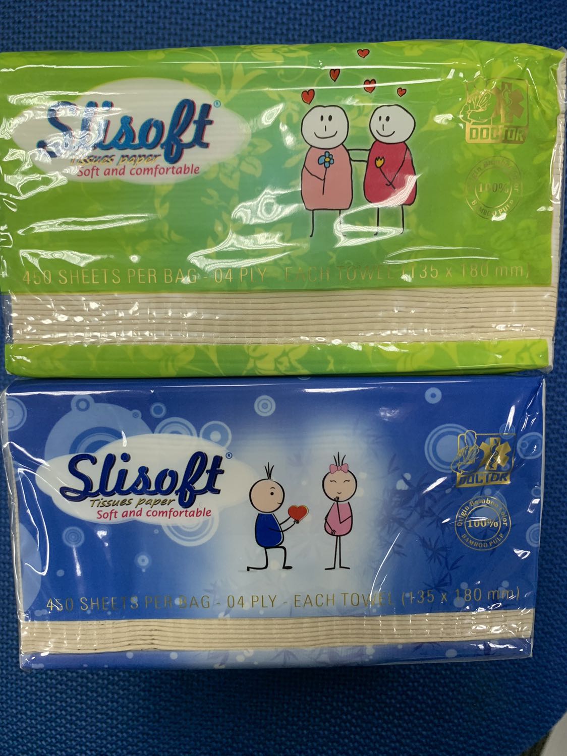 Giấy ăn siêu dai luôn, mình tưởng là 450 tờ nhưng mà 135 tờ x 4 lớp = 450. Chất lượng tốt vì là hàng nhập khẩu, lại k có chất tẩy trắng nên rất ưng. Sản phẩm như quảng cáo luôn . Sẽ ủng hộ shop dài dài