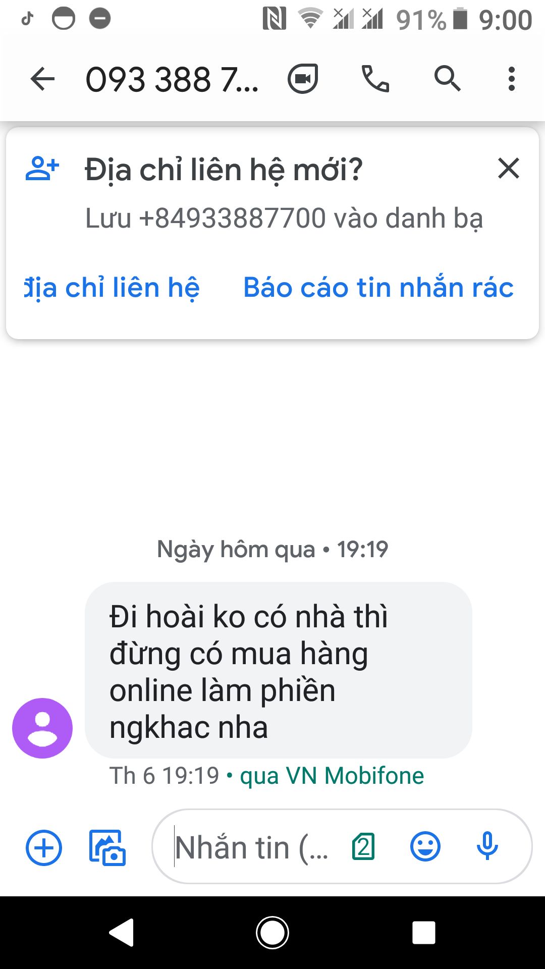 Sản phẩm thì OK nhưng thái độ của nhân viên giao hàng rất tệ. Mình đã hẹn ngày giao thì OK chiều người khác giao thì nói nặng nhẹ khách hàng. Nhân viên giao hàng có thái độ xem thường khách. Sản phẩm thì OK nhưng thái độ của nhân viên giao hàng rất tệ. Mình đã hẹn ngày giao thì OK chiều người khác giao thì nói nặng nhẹ khách hàng. Nhân viên giao hàng có thái độ xem thường khách.