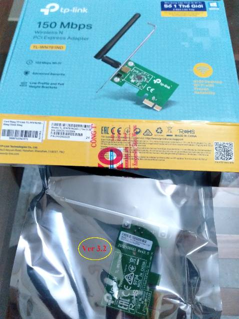Tiki chuẩn bị đơn hàng này cho mình hơi lâu xíu! (Sau khi đặt hàng thì mấy ngày sau các bạn ấy có thông báo cho mình sẽ giao trễ 1- 3 ngày tiếp theo, mình chờ dài cổ luôn! >< ) 
Đối tác giao hàng Ninjavan giao hàng rất nhanh. 
Sản phẩm chính hãng, dễ dàng lắp đặt. Có đi kèm 2 khay chặn cho các kích thước vỏ case khác nhau. 
Card sử dụng cổng PCIe (Các cổng hỗ trợ các bạn có thể xem hình mình up) 
Mình đã lắp đặt và thử nghiệm thực tế với mạng wfi cách 1 tầng, có tường ngăn thì tốc độ kết nối so với cổng Lan đạt 9/10.
Sản phẩm TL-WN781ND của mình nhận được là V3 mới nhất.
Đặc biệt Card còn có tính năng thu/phát wifi cùng lúc các bạn nhé! ^^ (Wifi Hotspot - Windows 10)
Thanks!