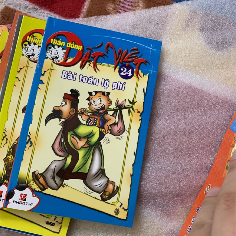 Chủ yếu mua để sưu tầm cho đủ bộ để hoài niệm tuổi thơ cũng là bộ truyện tranh Việt hot hit tuổi thơ