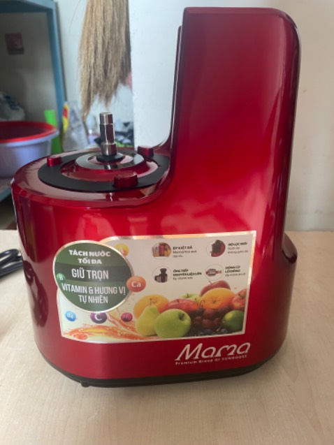 Vừa nhận hàng xong, máy đẹp, chạy êm, ép thử thơm thì khá kiệt nước còn ổi thì rất kiệt. Hài lòng với sp 😆😆