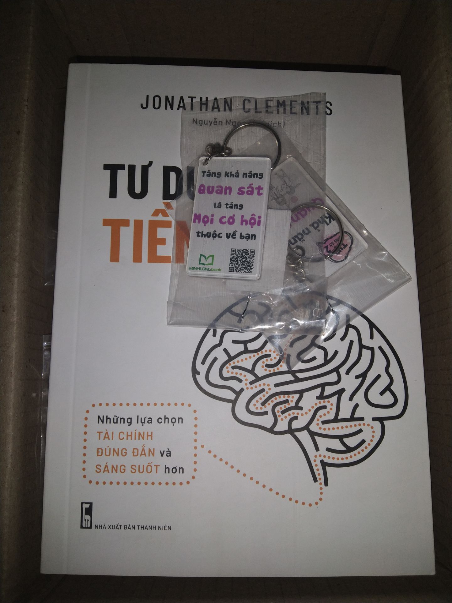 sách hay. Rất tuyệt vời. Chúc shop buôn may bán đắt. Mình sẽ đặt mua thêm trong tương lai. xin cảm ơn rất rất nhiều nhé!