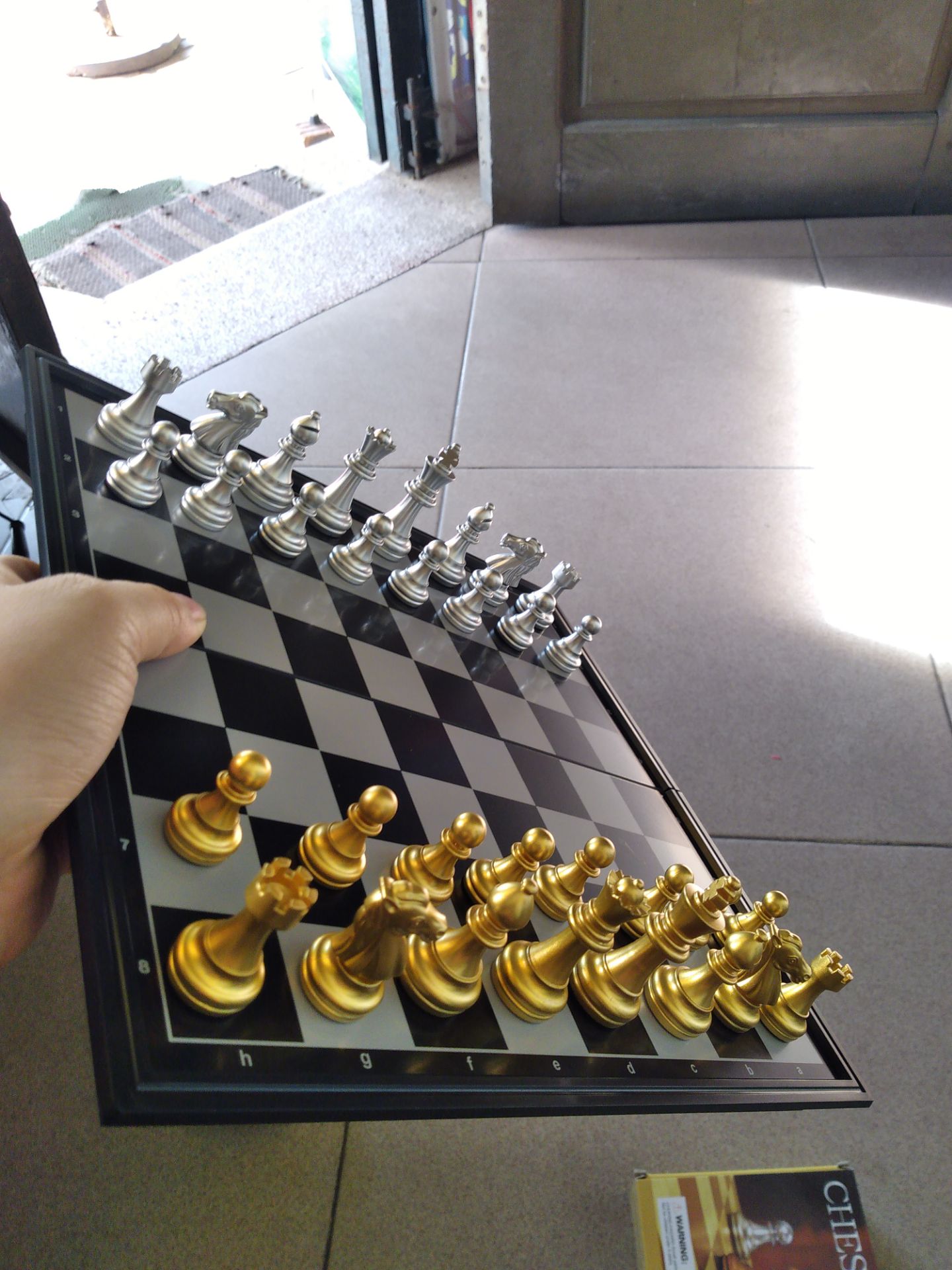 y như quảng cáo, hàng dùng rất tốt, nam châm dính vừa phải, mẫu mã đẹp, giao hàng nhanh. đáng tiền mua